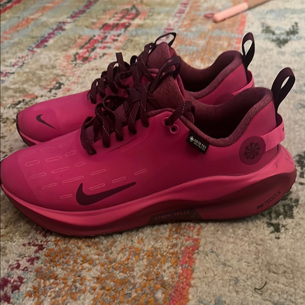 Nike Pink Athletic Shoes